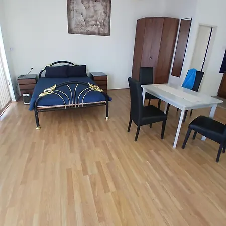 Apartment Sobe I 